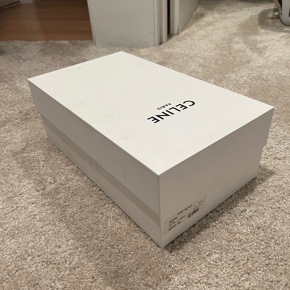 Celine Triomphe Sneaker - Picture 11 of 11